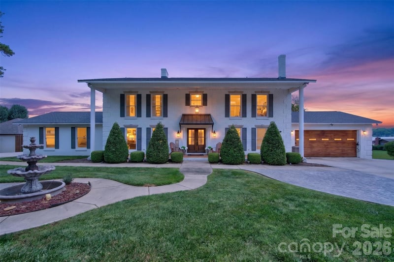 615 Kenway Loop, Mooresville, NC 28117