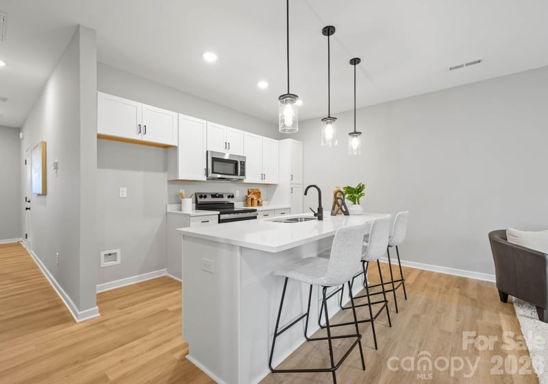 2013 Custer St, Charlotte, NC 28216