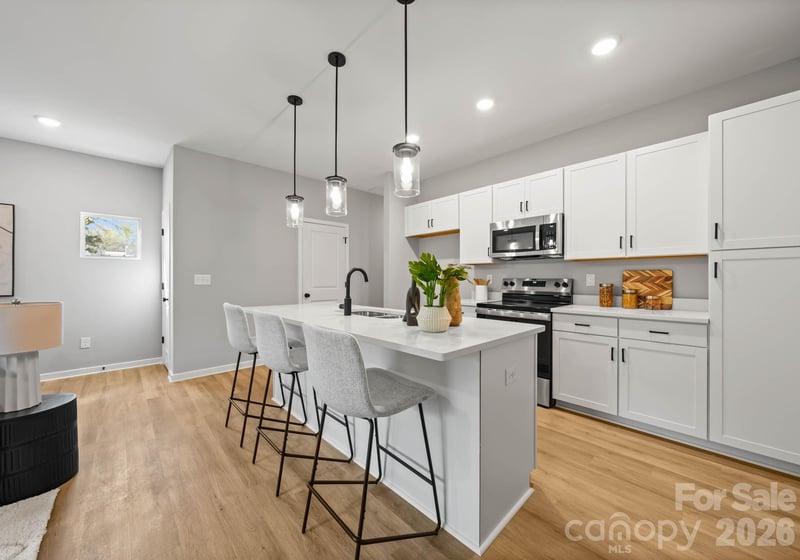 2021 Custer St, Charlotte, NC 28216