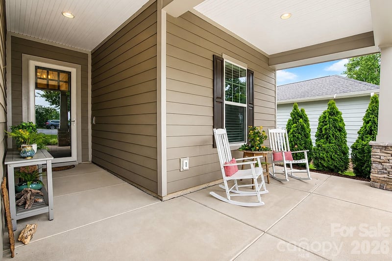 317 Hemlock Bluff Ct, Denver, NC 28037