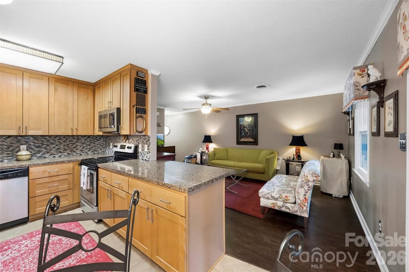 114 Ashleigh Ct, Fort Mill, SC 29715