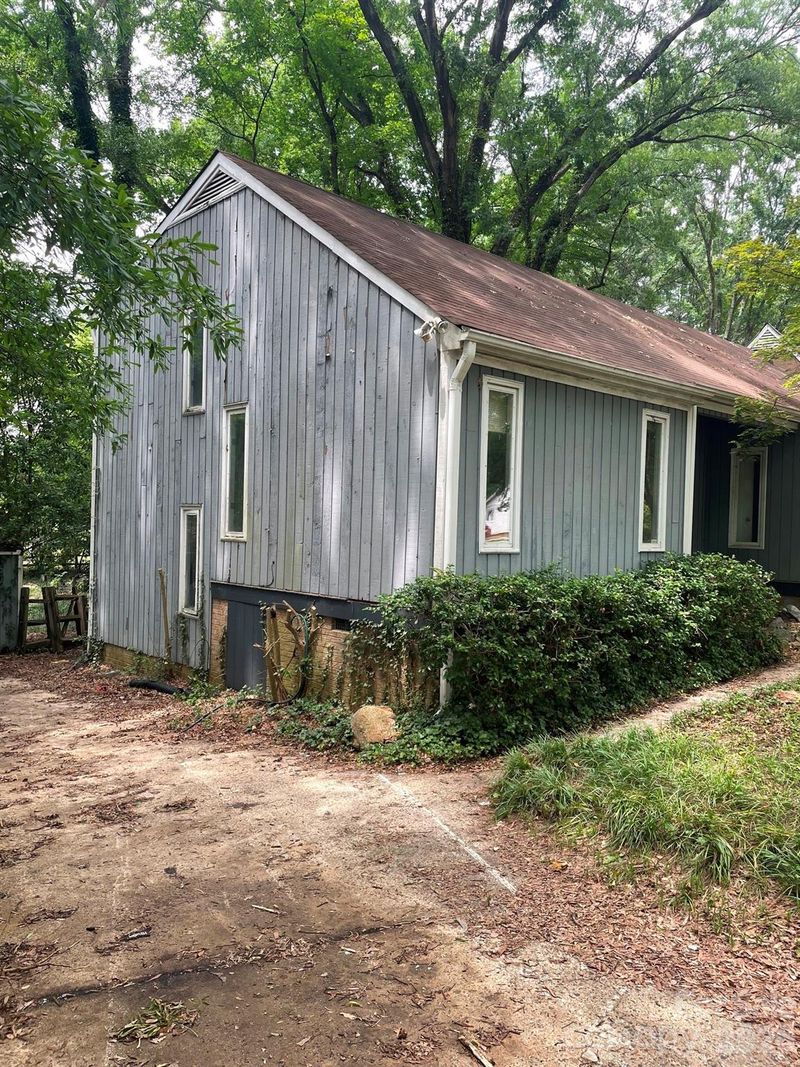 6026 Kingstree Dr, Charlotte, NC 28210
