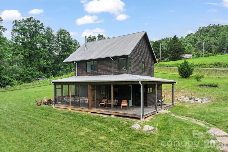 105 Loganberry Trl #1, Fletcher, NC 28732