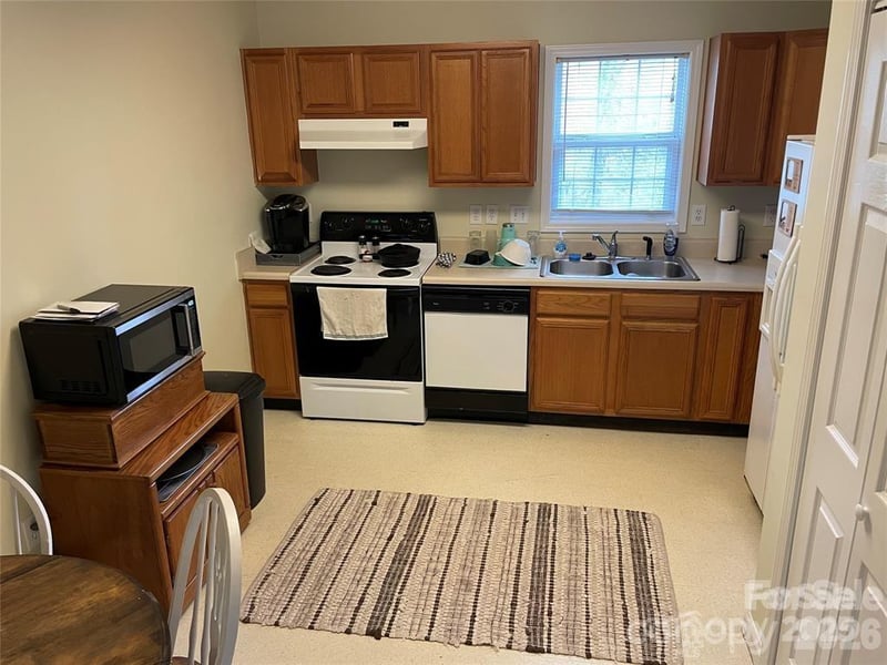 111 Sunset Dr, Clover, SC 29710