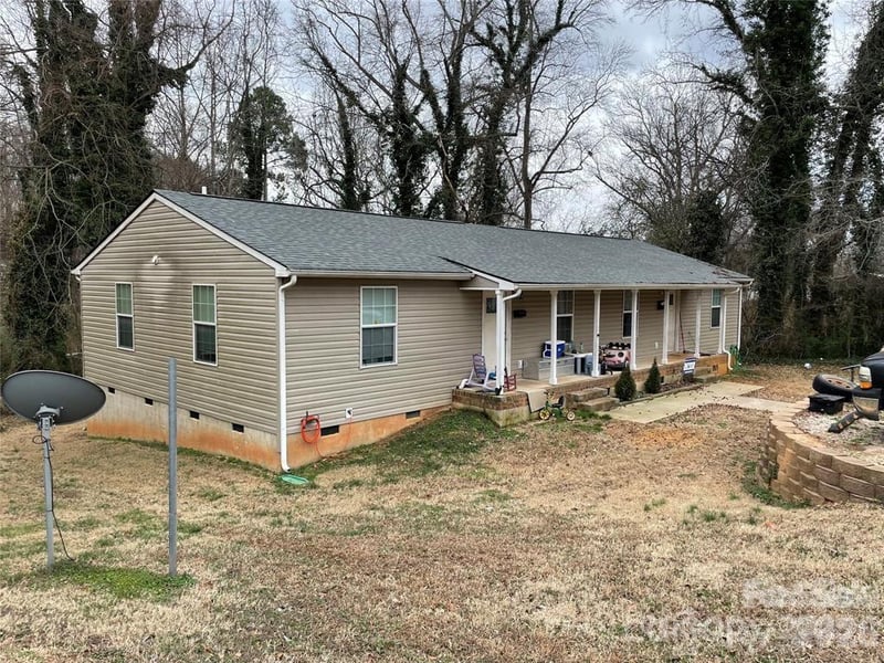 113 Sunset Dr, Clover, SC 29710