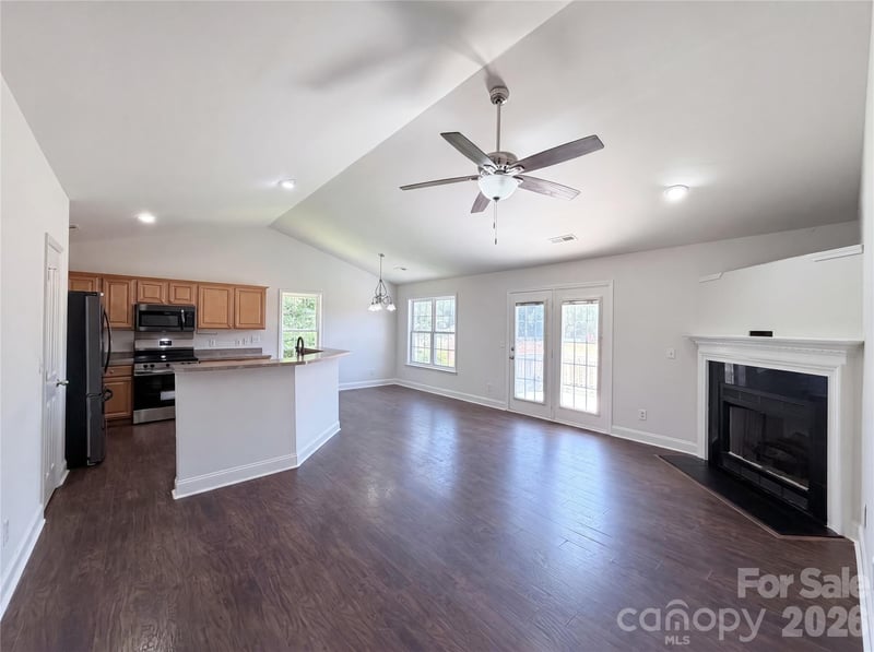 617 Reed Creek Rd, Mooresville, NC 28117