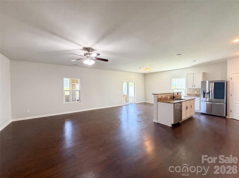 4034 Rosfield Dr, Charlotte, NC 28214