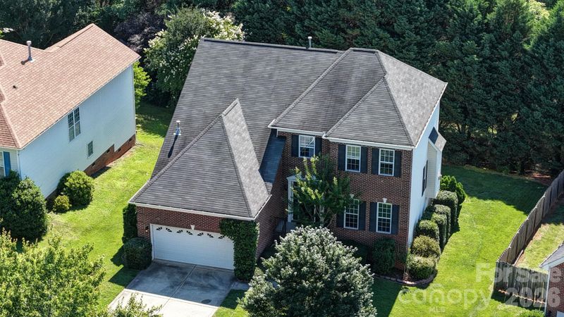 141 Riverfront Pw, Mount Holly, NC 28120