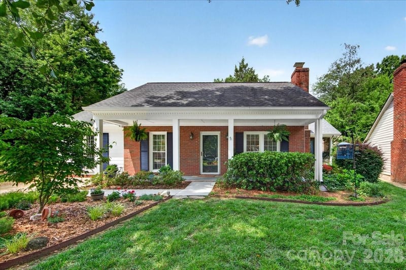 7306 Carrbridge Ln, Charlotte, NC 28226