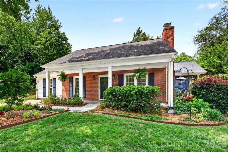 7306 Carrbridge Ln, Charlotte, NC 28226