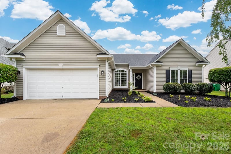 11916 Creek Turn Dr, Charlotte, NC 28278