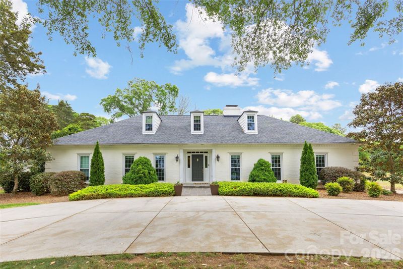 3921 River Ridge Rd, Charlotte, NC 28226