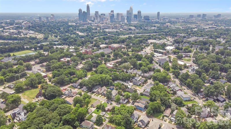 309 Mill Rd, Charlotte, NC 28216