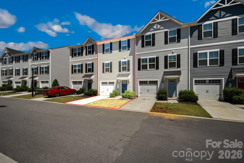 2051 Langer St, Charlotte, NC 28214