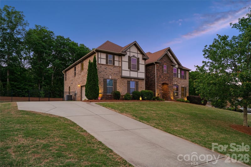 726 Lingfield Ln, Waxhaw, NC 28173