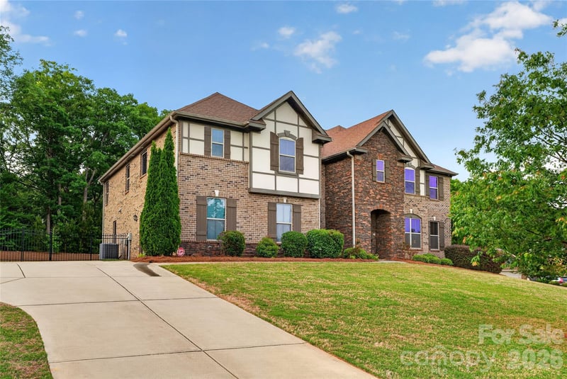 726 Lingfield Ln, Waxhaw, NC 28173
