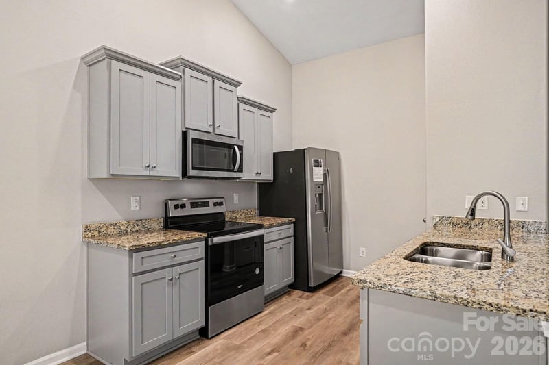 1029 Culver Spring Way, Charlotte, NC 28215