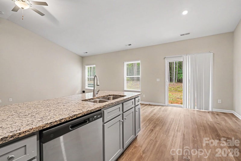 1029 Culver Spring Way, Charlotte, NC 28215