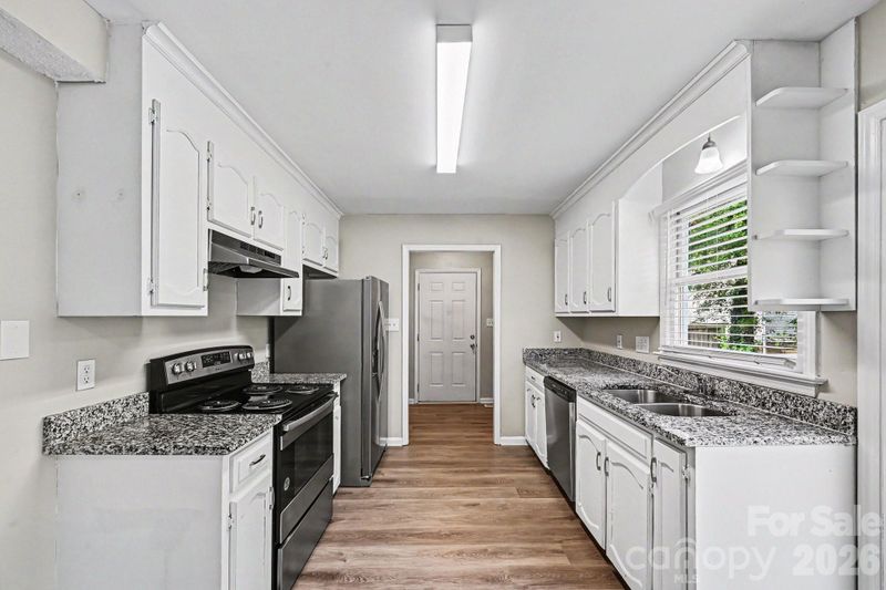 619 Devonwood Ct, Gastonia, NC 28052