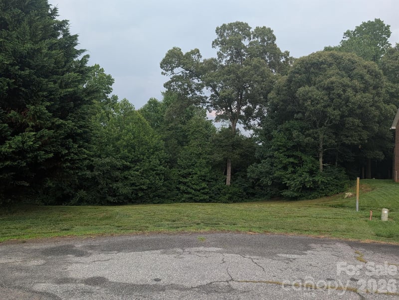4818 35th Street Dr NE #15, Hickory, NC 28601