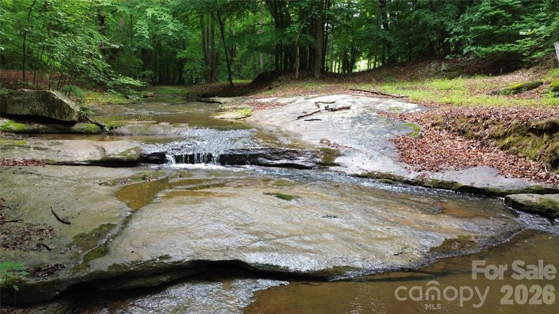 4094 River Birch Dr, Iron Station, NC 28080