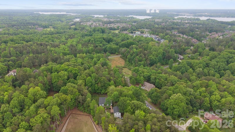 17421 Green Hill Rd, Charlotte, NC 28278
