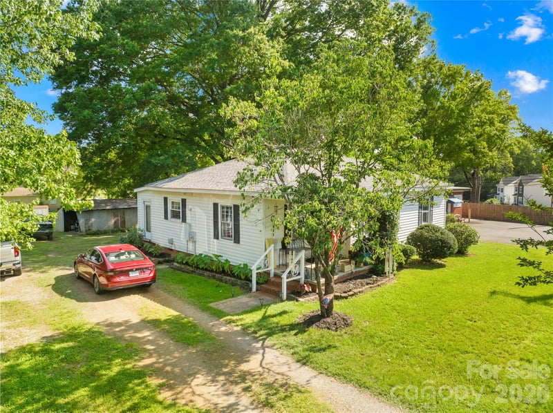 103 Greenway Dr, Huntersville, NC 28078