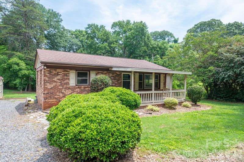 626 Dallas Spencer Mtn Rd, Dallas, NC 28034