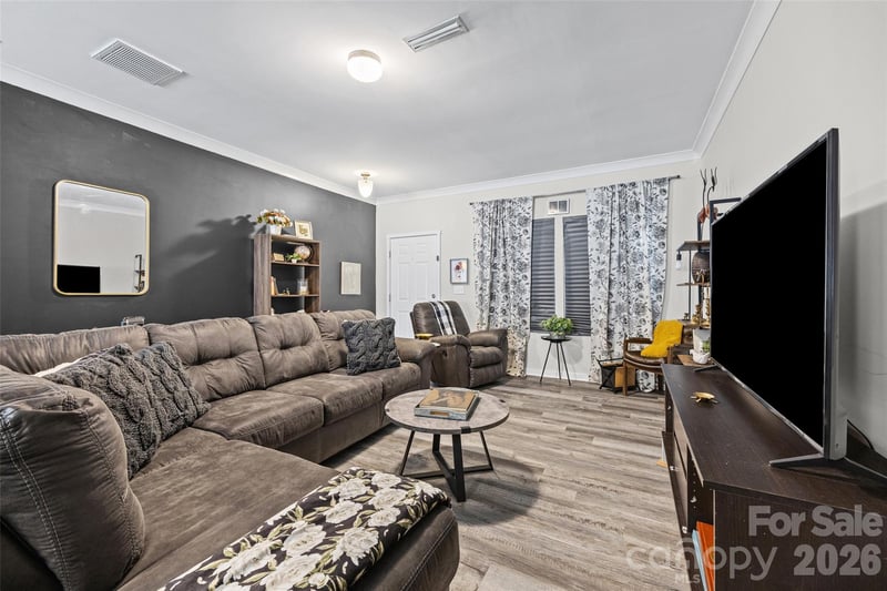 341 Battery Cir, Clover, SC 29710