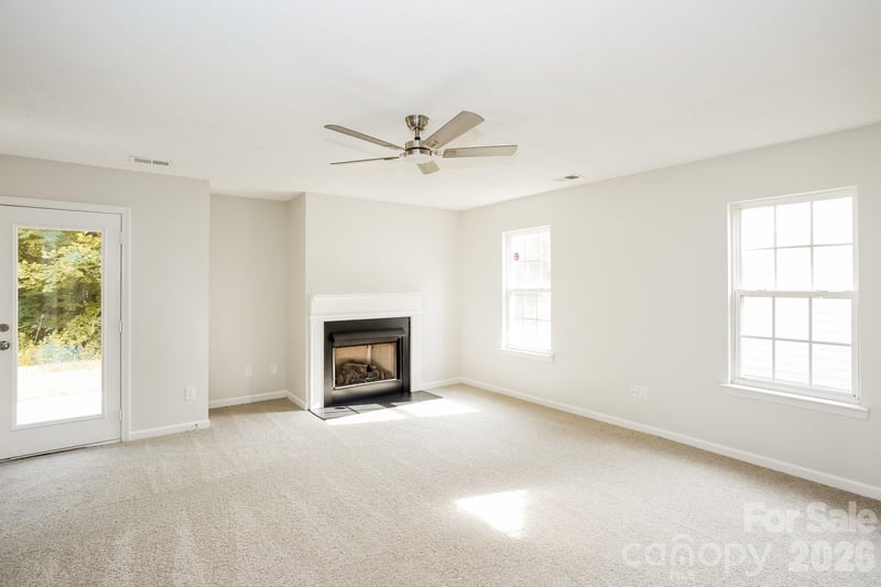 11003 Pointer Ridge Dr, Charlotte, NC 28214