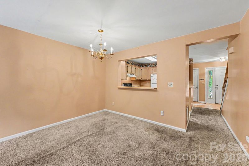 9610 Green Gable Ct, Charlotte, NC 28270