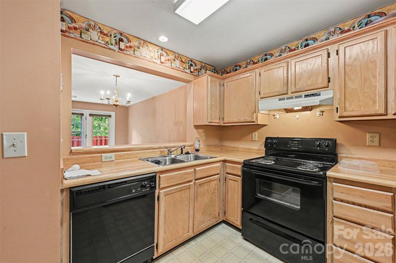 9610 Green Gable Ct, Charlotte, NC 28270