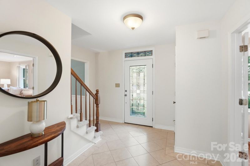 723 Walnut Point Dr, Matthews, NC 28105