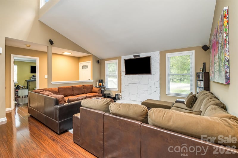 6200 Old Providence Rd, Charlotte, NC 28226