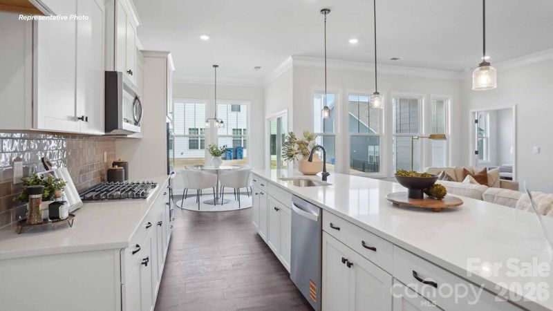 7822 Old Brook Rd, Sherrills Ford, NC 28673