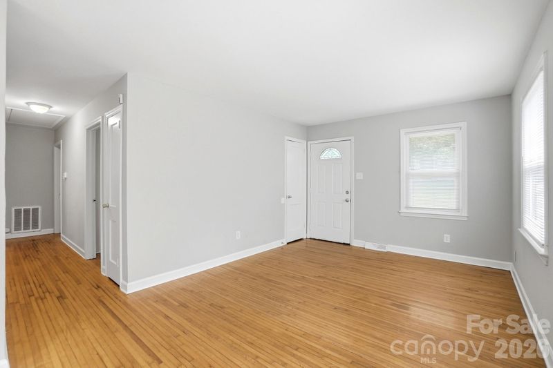 717 Crater St, Charlotte, NC 28205
