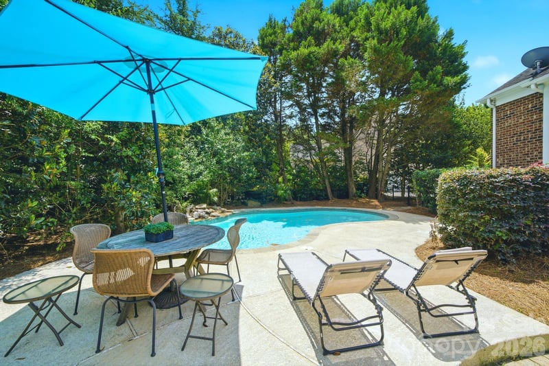 12319 Summer Breeze Ct, Charlotte, NC 28277