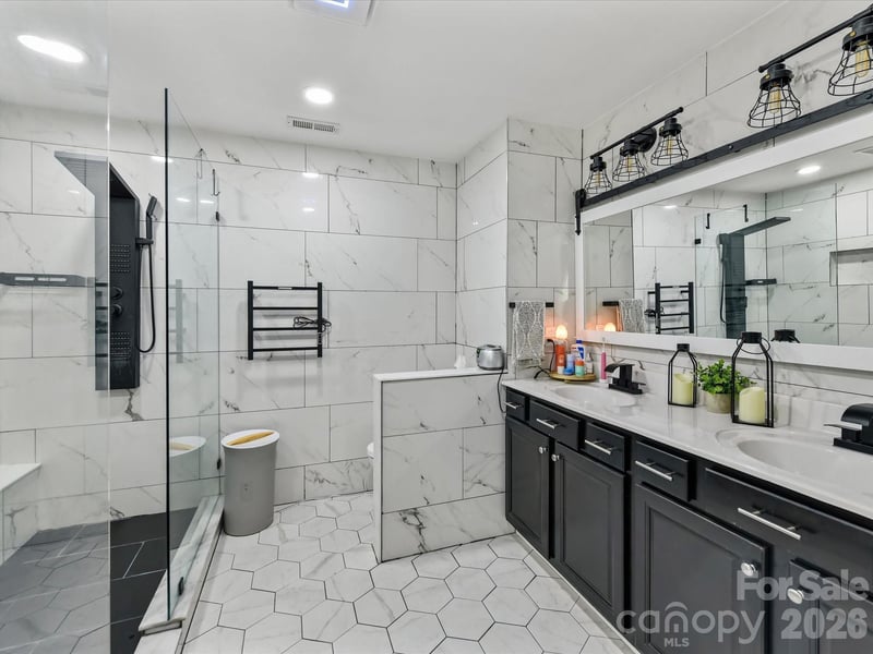 1033 Blue Stream Ln, Indian Trail, NC 28079