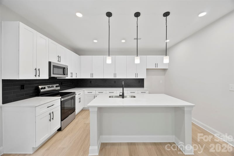 4523 Binwhe Ln, Gastonia, NC 28052