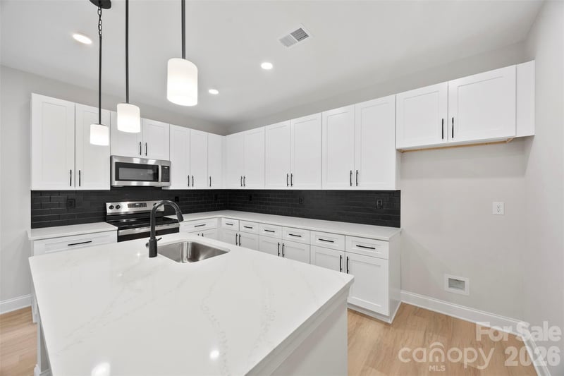 4523 Binwhe Ln, Gastonia, NC 28052