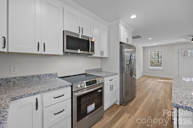 2216 Mooresville Rd, Salisbury, NC 28147