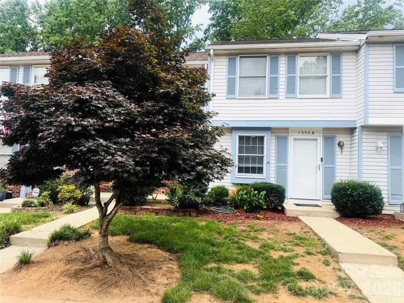 7336 Pebblestone Dr, Charlotte, NC 28212