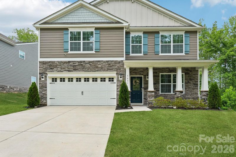 3631 Azalea Ridge Dr, Mount Holly, NC 28120