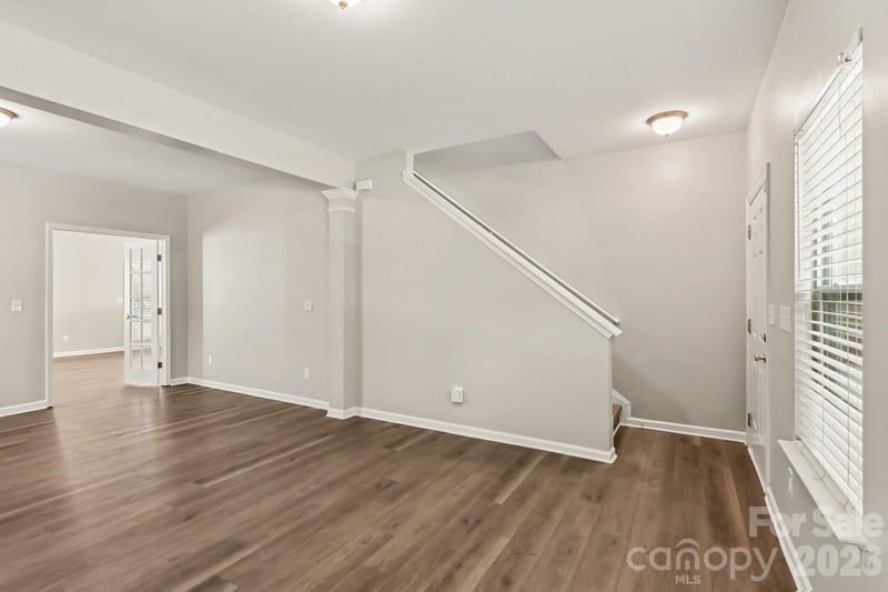 8120 Nikki Cole Dr, Charlotte, NC 28215