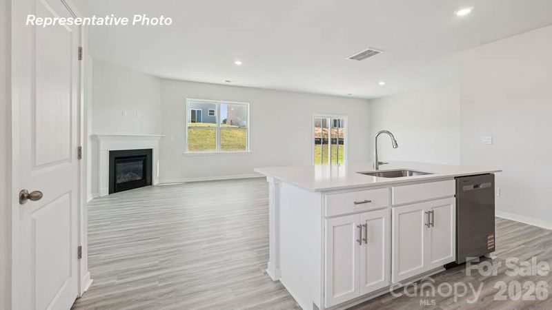 1039 Two Brothers Ln, York, SC 29745
