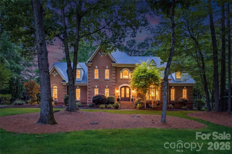 2610 Grimmersborough Ln, Charlotte, NC 28270