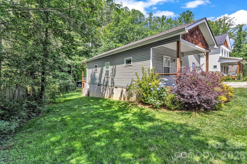 330 Old County Home Rd, Asheville, NC 28806