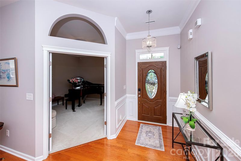 6103 Breckfield Ct, Charlotte, NC 28278