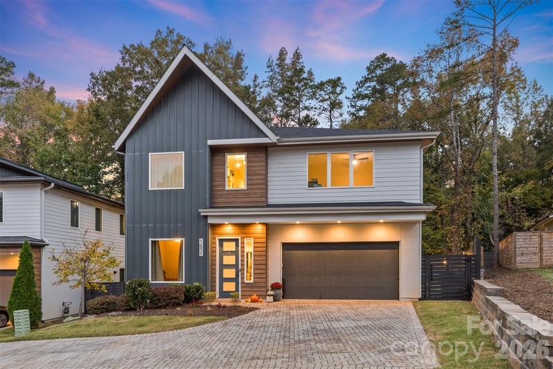 1631 Rama Rd, Charlotte, NC 28211