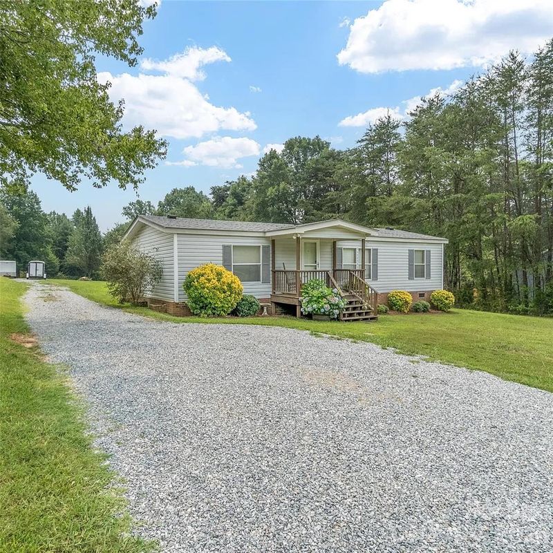 4220 Mount Beulah Rd, Maiden, NC 28650